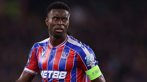 مارک گوهی به دلیل مصدومیت اردوی تیم ملی انگلیس را ترک کرد